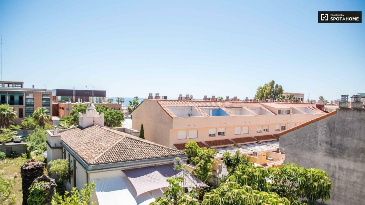 Apartmentsuitespain Atic Panoramic Beach Valensiya Dış mekan fotoğraf